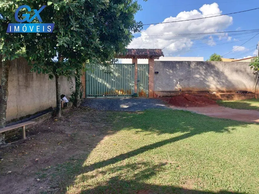 Chácara com 3 quartos à venda, 200m2 em Esmeraldas - MG - imagem 4 Foto 4 de Chácara com 3 quartos à venda, 200m2 em Esmeraldas - MG