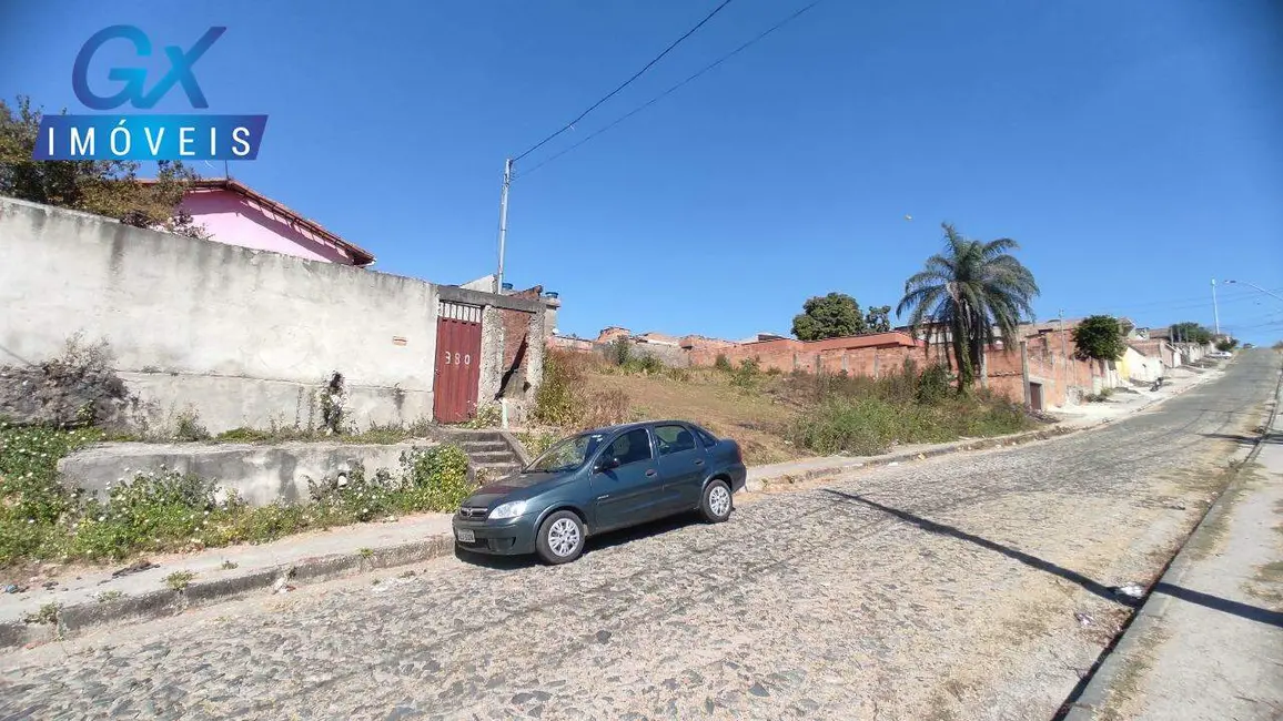 Casa com 2 quartos à venda, 90m2 em Rosaneves, Ribeirao Das Neves - MG - imagem 5 Foto 5 de Casa com 2 quartos à venda, 90m2 em Rosaneves, Ribeirao Das Neves - MG