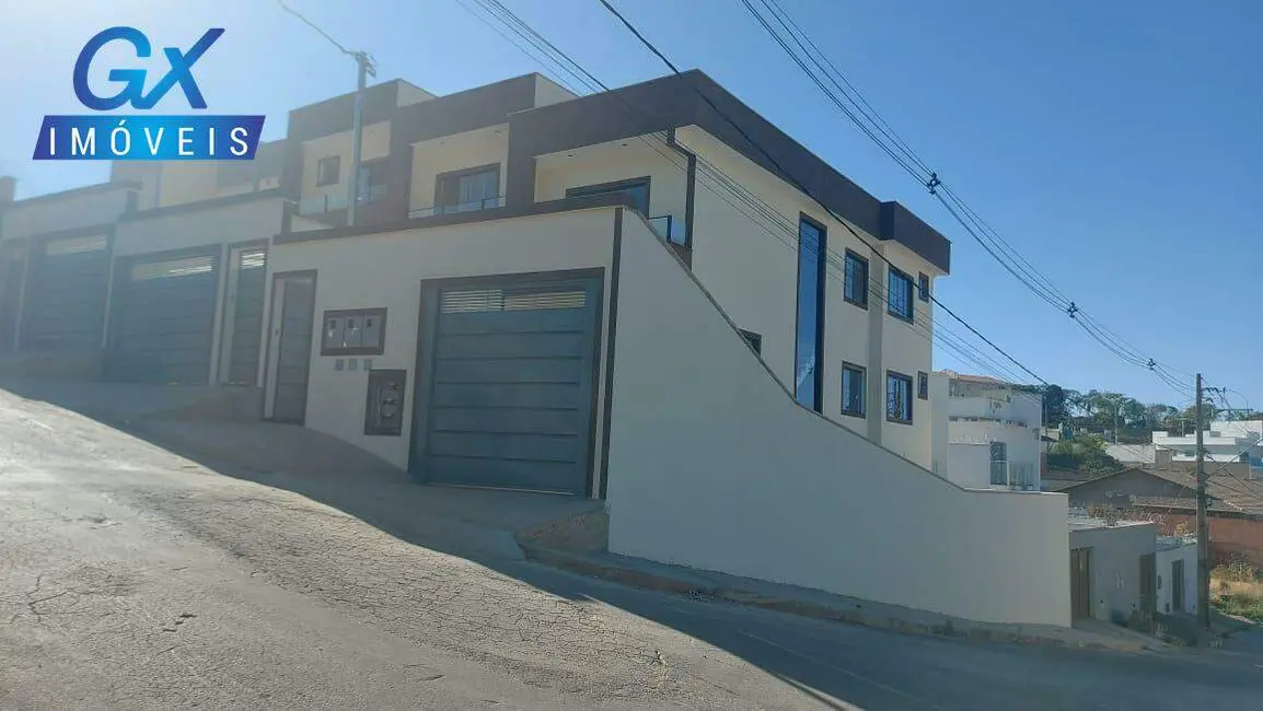 Casa com 3 quartos à venda, 127m2 em Esmeraldas - MG - imagem 2 Foto 2 de Casa com 3 quartos à venda, 127m2 em Esmeraldas - MG