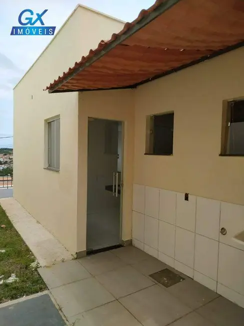 Foto 1 de Casa com 3 quartos à venda, 160m2 em Esmeraldas - MG