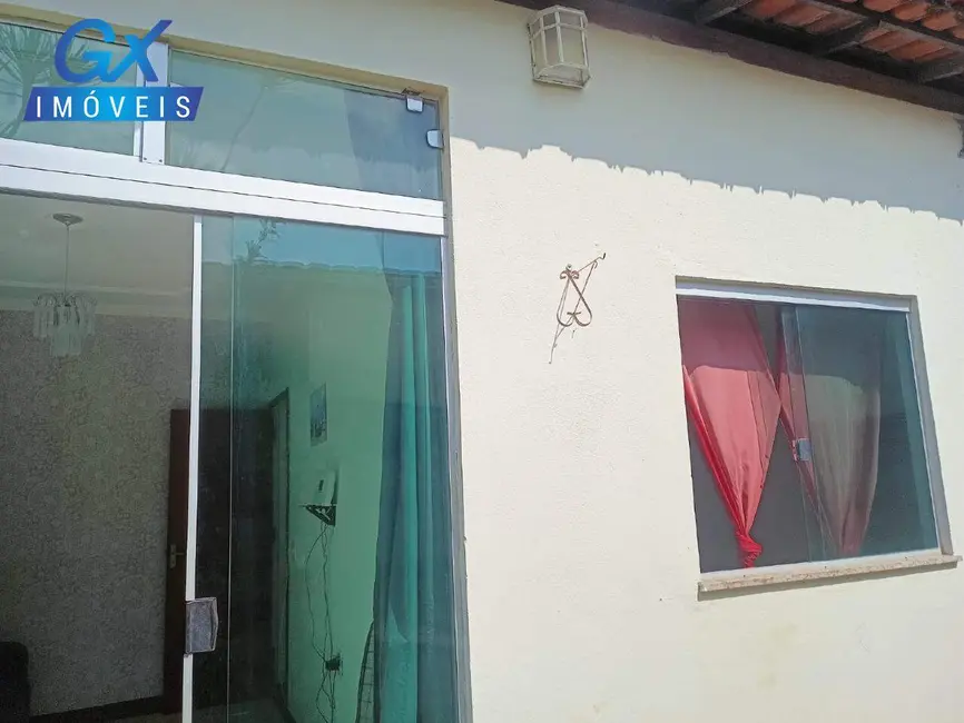 Foto 1 de Casa com 2 quartos à venda, 70m2 em Veneza, Ribeirao Das Neves - MG