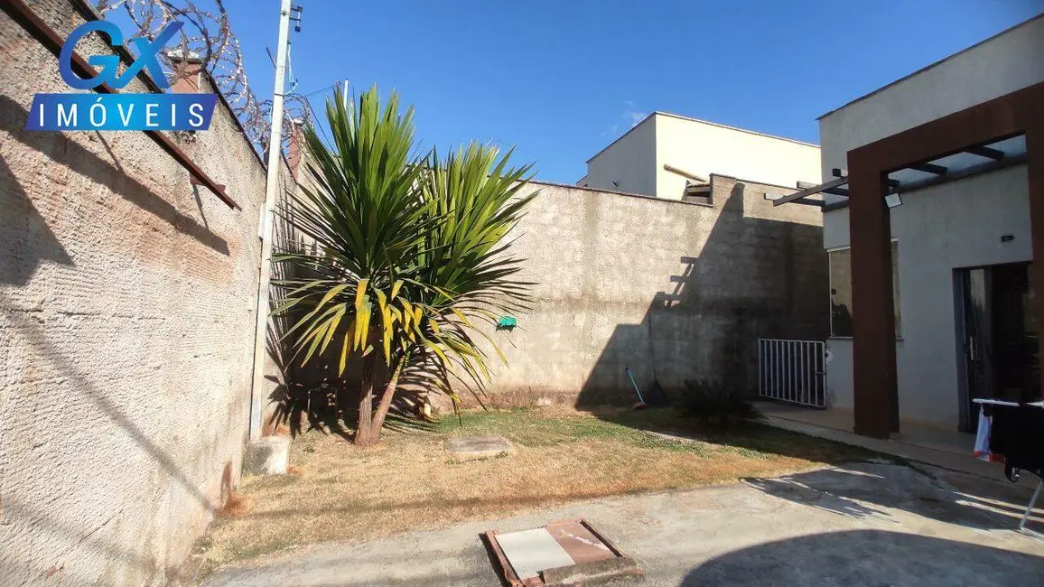 Foto 5 de Casa com 3 quartos à venda, 230m2 em Esmeraldas - MG
