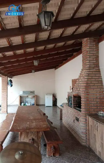 Casa com 5 quartos à venda, 260m2 em Veneza, Ribeirao Das Neves - MG - imagem 4 Foto 4 de Casa com 5 quartos à venda, 260m2 em Veneza, Ribeirao Das Neves - MG
