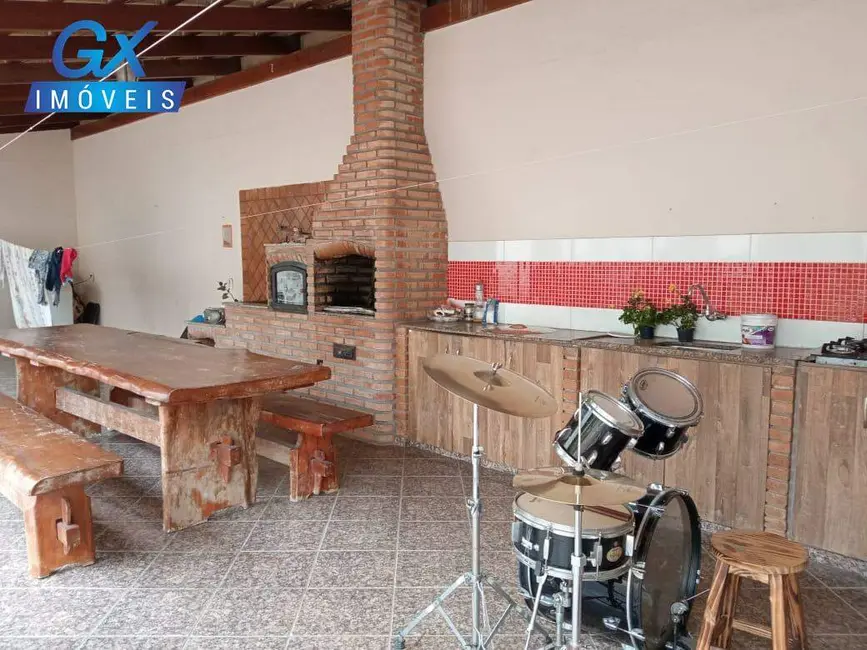 Casa com 5 quartos à venda, 260m2 em Veneza, Ribeirao Das Neves - MG - imagem 5 Foto 5 de Casa com 5 quartos à venda, 260m2 em Veneza, Ribeirao Das Neves - MG