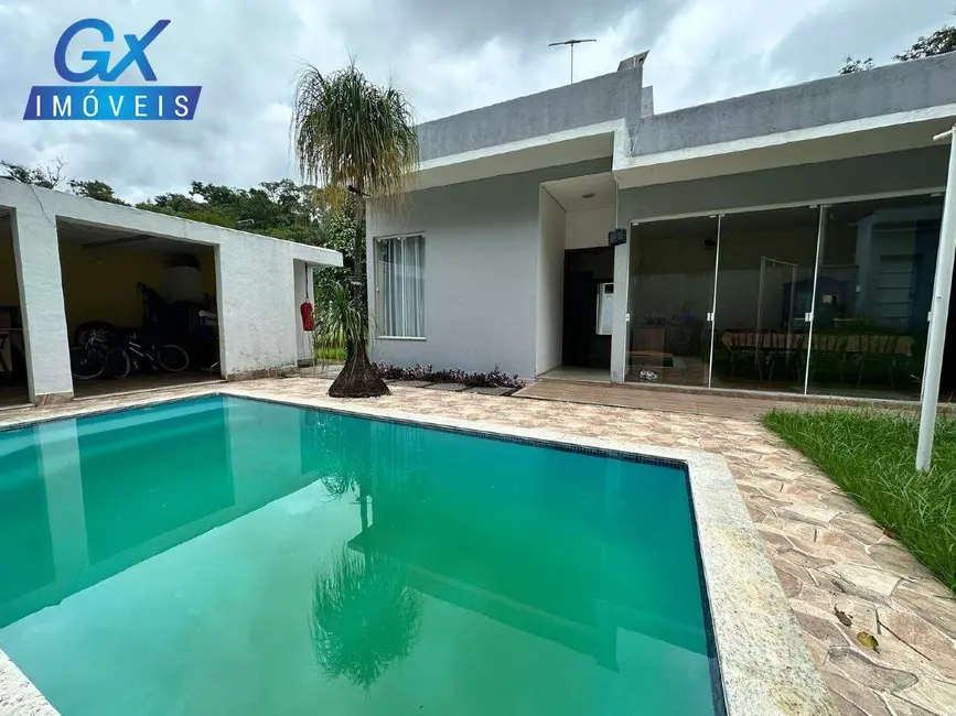 Casa com 4 quartos à venda, 300m2 em Condomínio Vale do Ouro, Ribeirao Das Neves - MG - imagem 4 Foto 4 de Casa com 4 quartos à venda, 300m2 em Condomínio Vale do Ouro, Ribeirao Das Neves - MG