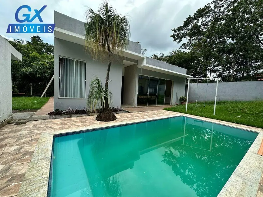 Casa com 4 quartos à venda, 300m2 em Condomínio Vale do Ouro, Ribeirao Das Neves - MG - imagem 1 Foto 1 de Casa com 4 quartos à venda, 300m2 em Condomínio Vale do Ouro, Ribeirao Das Neves - MG