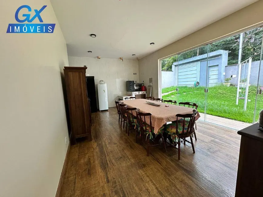 Casa com 4 quartos à venda, 300m2 em Condomínio Vale do Ouro, Ribeirao Das Neves - MG - imagem 6 Foto 6 de Casa com 4 quartos à venda, 300m2 em Condomínio Vale do Ouro, Ribeirao Das Neves - MG