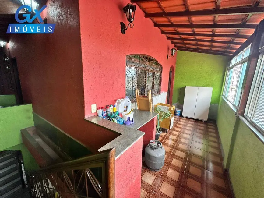 Casa com 3 quartos à venda, 404m2 em Cerejeira (Justinópolis), Ribeirao Das Neves - MG - imagem 7 Foto 7 de Casa com 3 quartos à venda, 404m2 em Cerejeira (Justinópolis), Ribeirao Das Neves - MG