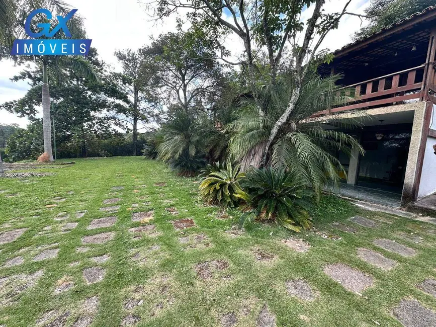 Foto 1 de Chácara com 5 quartos à venda, 360m2 em Esmeraldas - MG