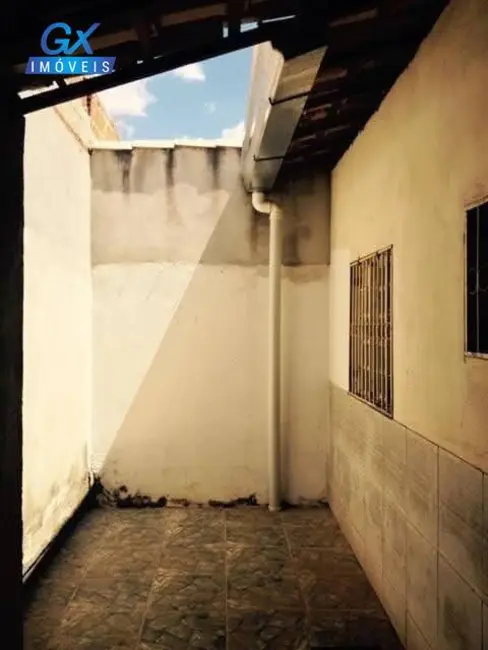 Foto 8 de Casa com 2 quartos à venda, 65m2 em Esmeraldas - MG