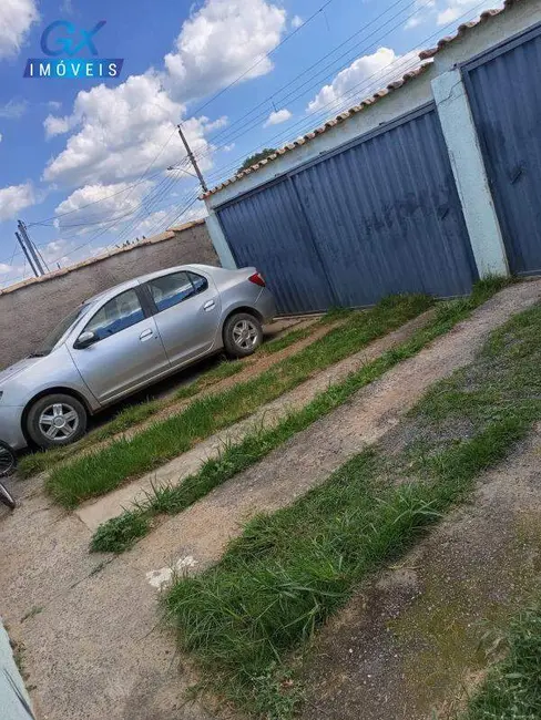 Foto 3 de Casa com 2 quartos à venda, 88m2 em Esmeraldas - MG