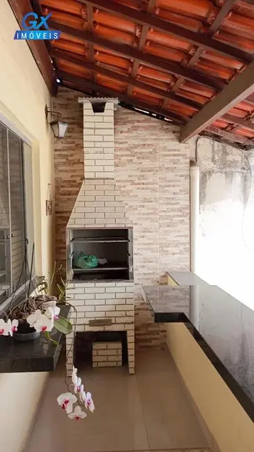 Foto 4 de Casa com 2 quartos à venda, 74m2 em Rosana, Ribeirao Das Neves - MG