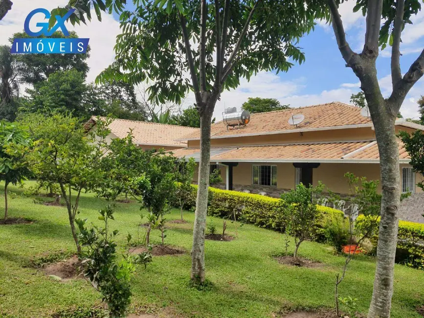 Foto 1 de Chácara com 4 quartos à venda, 220m2 em Esmeraldas - MG