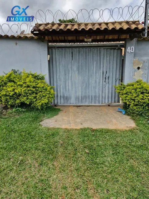 Foto 2 de Chácara com 4 quartos à venda, 220m2 em Esmeraldas - MG