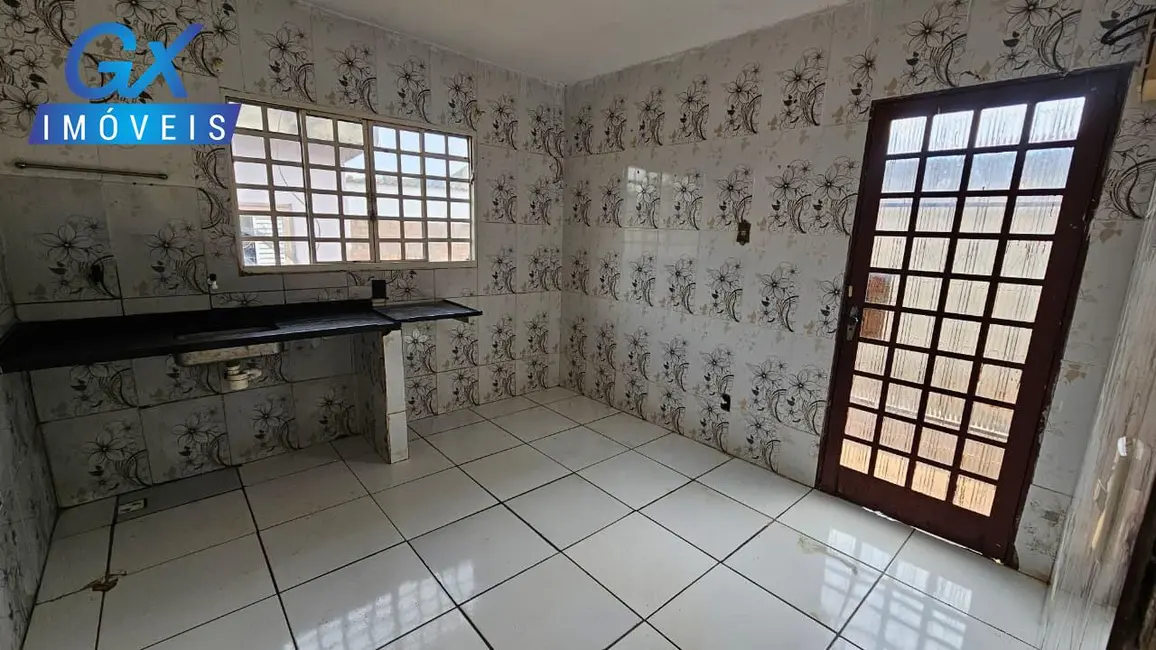 Foto 9 de Casa com 2 quartos para alugar, 380m2 em Esmeraldas - MG