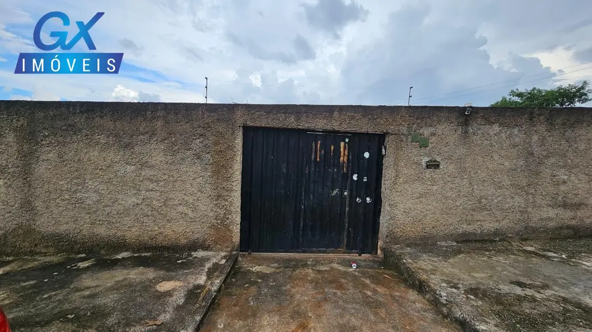 Foto 1 de Casa com 2 quartos para alugar, 380m2 em Esmeraldas - MG