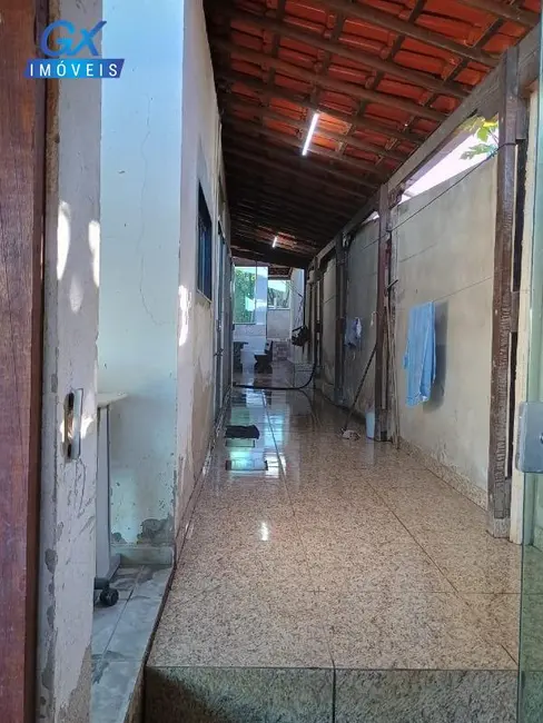 Foto 7 de Casa com 2 quartos à venda, 180m2 em Esmeraldas - MG