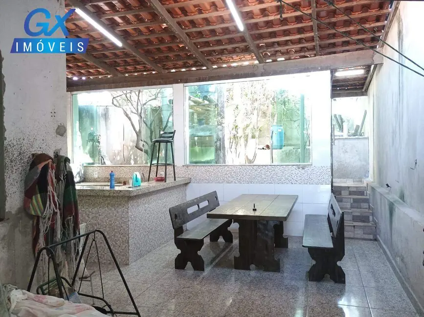 Foto 5 de Casa com 2 quartos à venda, 180m2 em Esmeraldas - MG