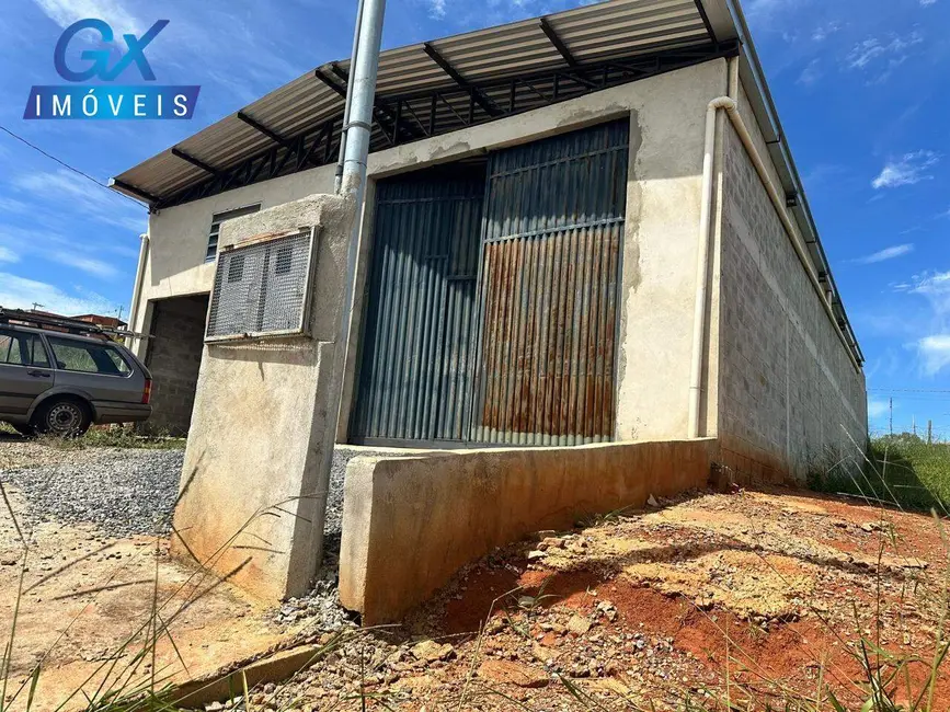 Foto 2 de Armazém / Galpão à venda, 360m2 em Esmeraldas - MG