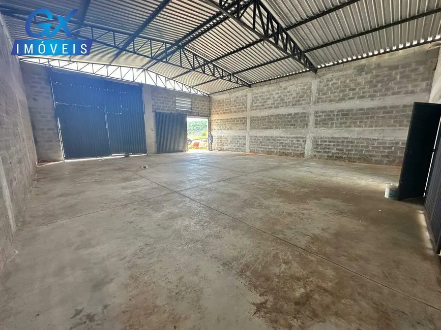 Foto 8 de Armazém / Galpão à venda, 360m2 em Esmeraldas - MG