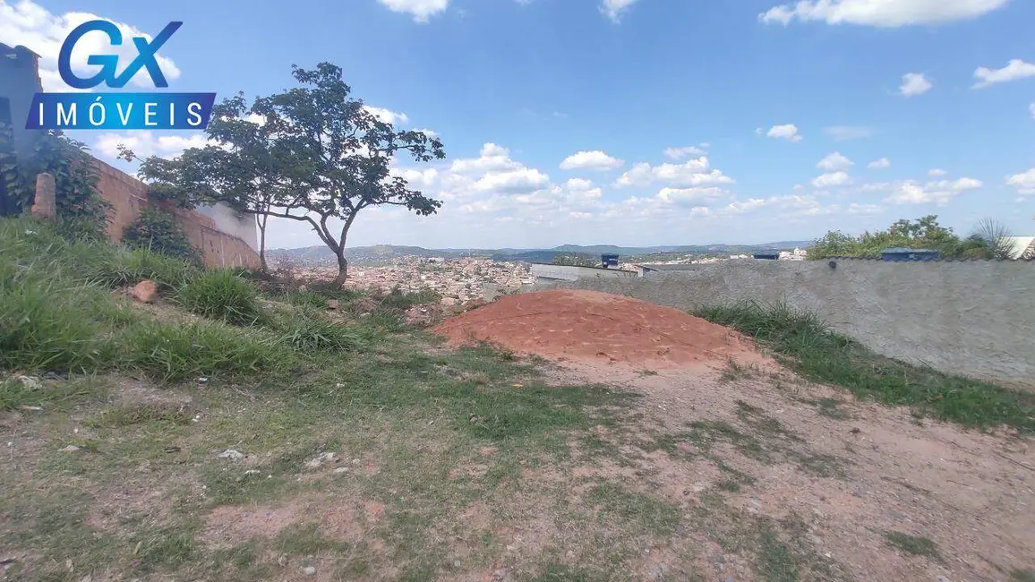 Foto 1 de Terreno / Lote à venda, 250m2 em Veneza, Ribeirao Das Neves - MG