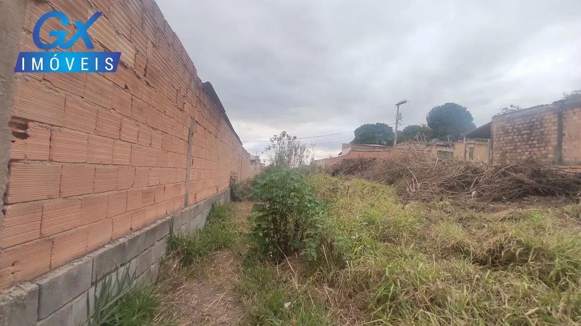 Foto 9 de Terreno / Lote à venda, 376m2 em Esmeraldas - MG