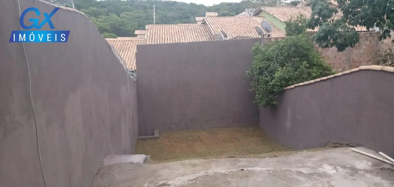 Foto 3 de Casa com 2 quartos à venda, 55m2 em Esmeraldas - MG