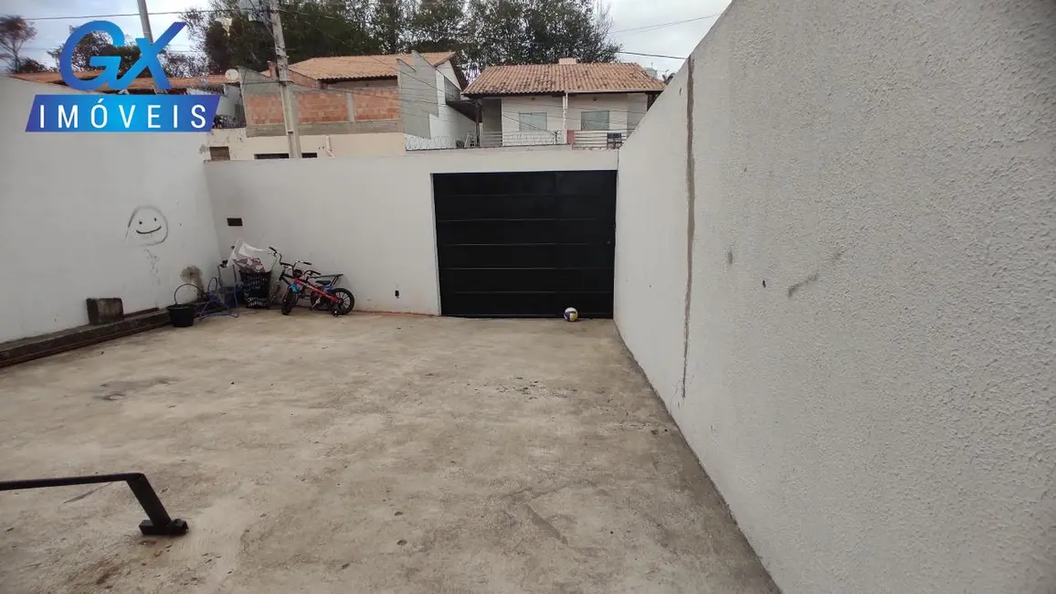 Foto 5 de Casa com 2 quartos à venda, 65m2 em Esmeraldas - MG