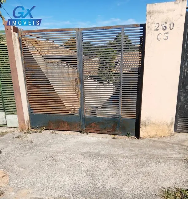 Casa com 2 quartos à venda, 128m2 em Esmeraldas - MG - imagem 2 Foto 2 de Casa com 2 quartos à venda, 128m2 em Esmeraldas - MG