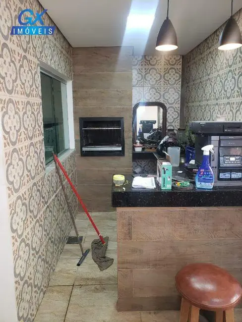 Casa com 2 quartos à venda, 128m2 em Esmeraldas - MG - imagem 7 Foto 7 de Casa com 2 quartos à venda, 128m2 em Esmeraldas - MG