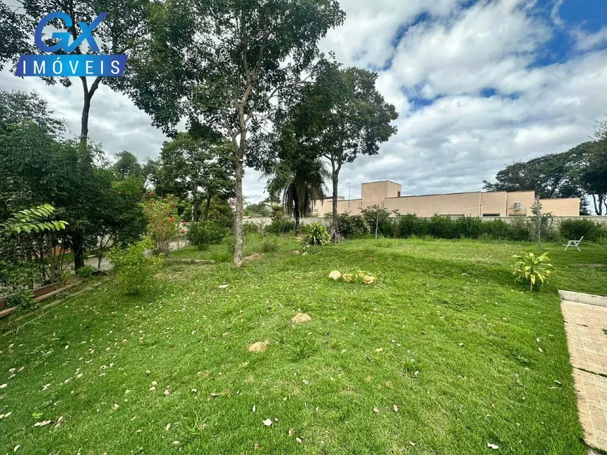 Foto 2 de Chácara com 3 quartos à venda em Condomínio Vale do Ouro, Ribeirao Das Neves - MG