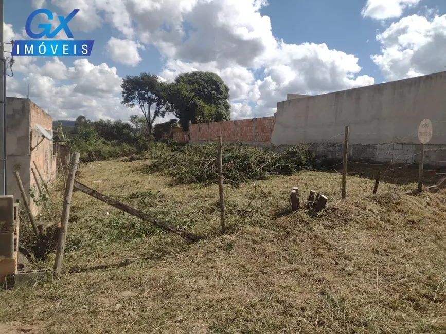 Terreno / Lote à venda, 360m2 em Esmeraldas - MG - imagem 1 Foto 1 de Terreno / Lote à venda, 360m2 em Esmeraldas - MG
