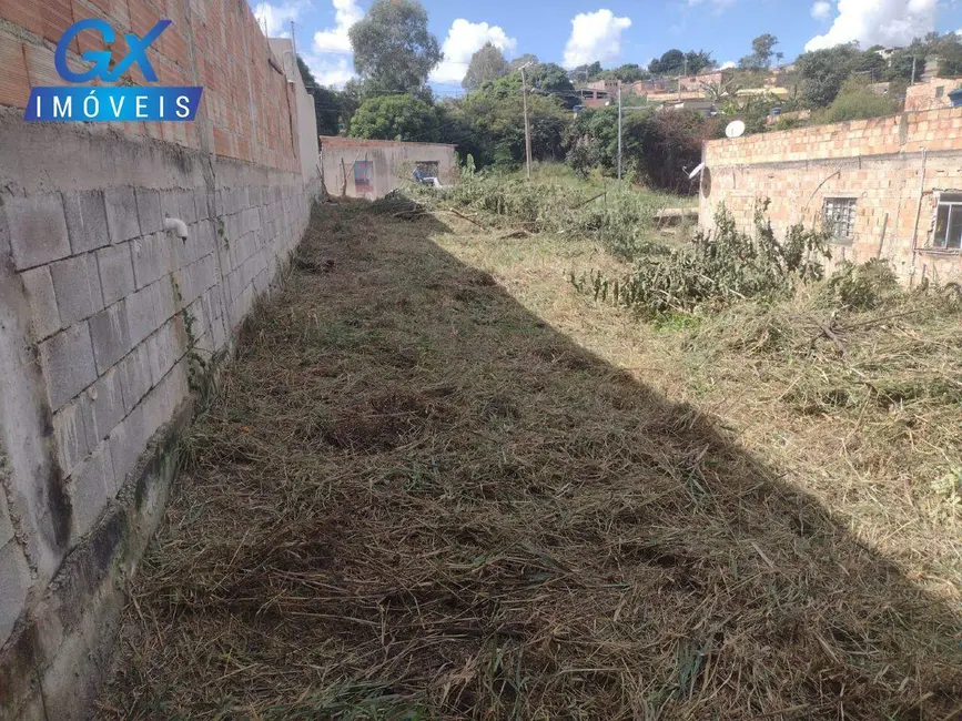 Terreno / Lote à venda, 360m2 em Esmeraldas - MG - imagem 3 Foto 3 de Terreno / Lote à venda, 360m2 em Esmeraldas - MG