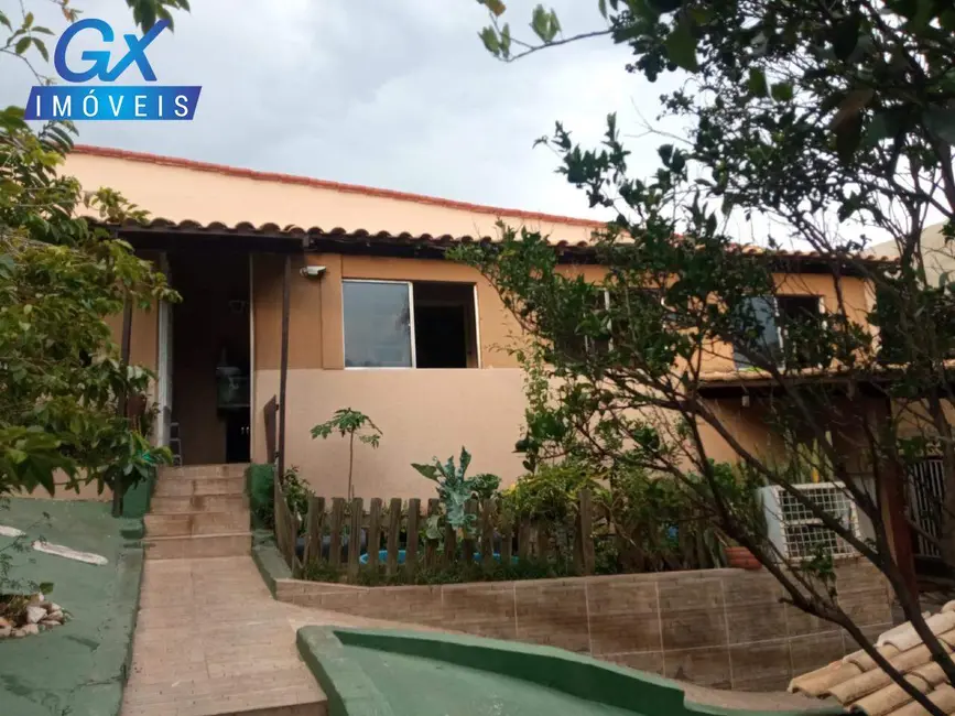 Foto 1 de Chácara com 3 quartos à venda, 160m2 em Esmeraldas - MG
