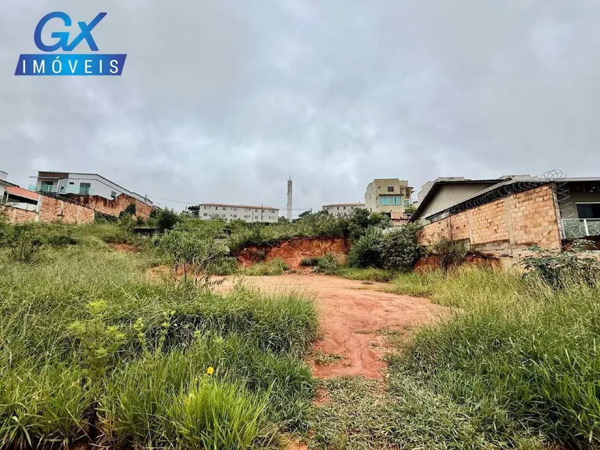Foto 9 de Terreno / Lote à venda, 789m2 em Esmeraldas - MG