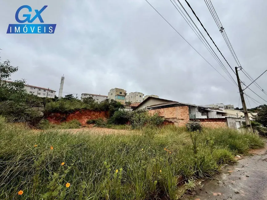 Foto 7 de Terreno / Lote à venda, 789m2 em Esmeraldas - MG