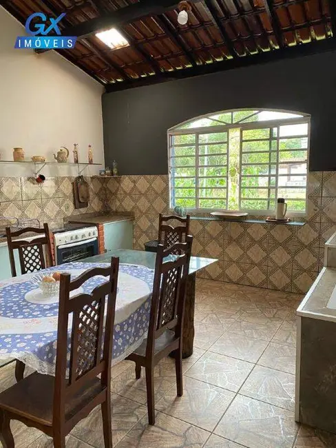 Foto 2 de Chácara à venda, 240m2 em Esmeraldas - MG