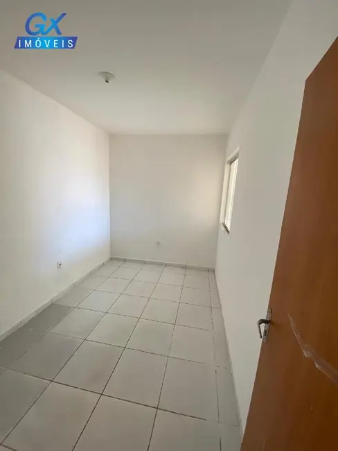 Foto 2 de Casa com 2 quartos à venda em Esmeraldas - MG