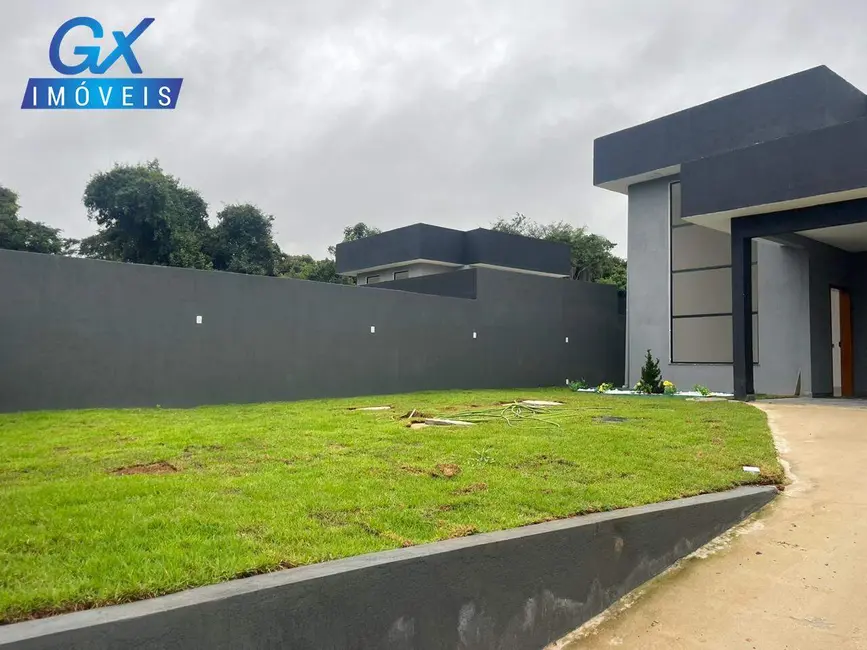 Casa com 3 quartos à venda, 180m2 em Esmeraldas - MG - imagem 4 Foto 4 de Casa com 3 quartos à venda, 180m2 em Esmeraldas - MG