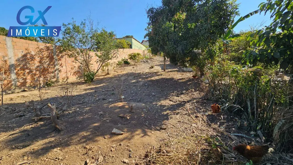 Foto 1 de Terreno / Lote à venda, 500m2 em Esmeraldas - MG