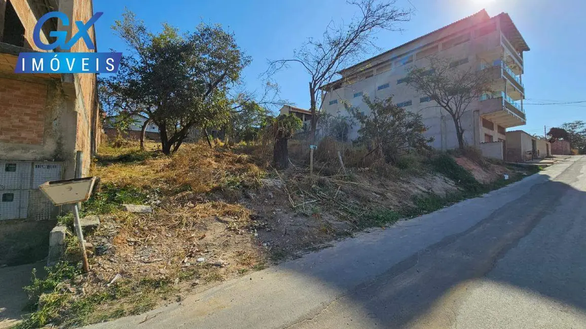 Foto 3 de Terreno / Lote à venda, 500m2 em Esmeraldas - MG