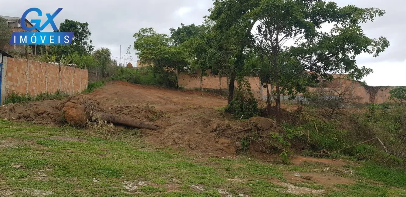 Foto 3 de Terreno / Lote à venda, 850m2 em Esmeraldas - MG