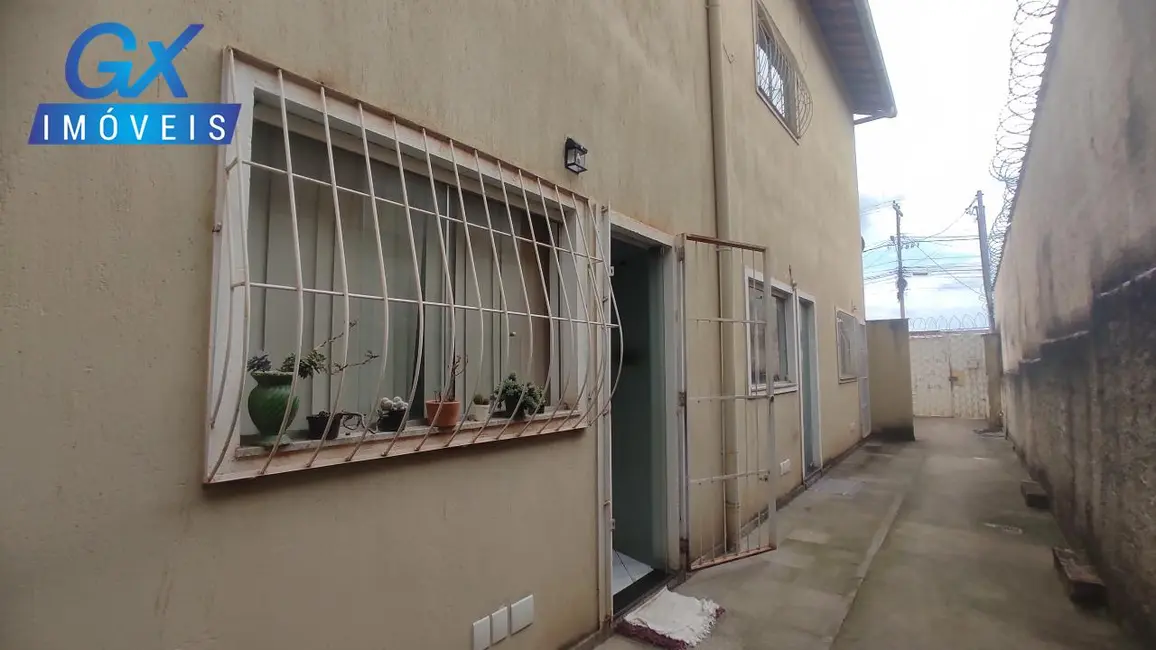 Foto 5 de Casa com 2 quartos à venda, 87m2 em Esmeraldas - MG