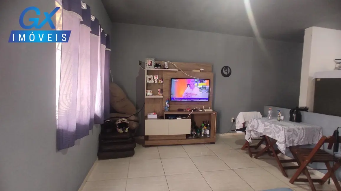 Foto 8 de Casa com 2 quartos à venda, 180m2 em Esmeraldas - MG