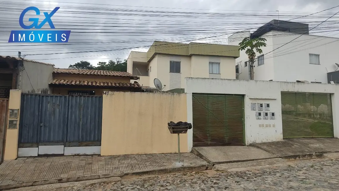 Foto 3 de Casa com 2 quartos à venda, 180m2 em Esmeraldas - MG