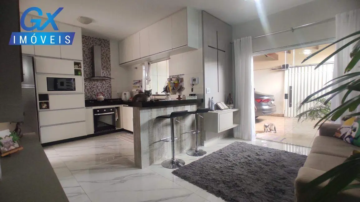 Foto 9 de Casa com 3 quartos à venda, 180m2 em Esmeraldas - MG