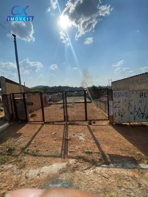 Foto 1 de Terreno / Lote à venda, 301m2 em Nápoli, Ribeirao Das Neves - MG