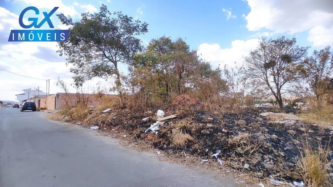 Foto 2 de Terreno / Lote à venda, 500m2 em Nova União, Ribeirao Das Neves - MG