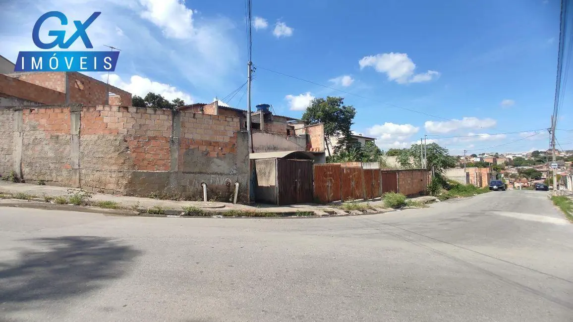 Casa com 2 quartos à venda, 87m2 em Esmeraldas - MG - imagem 2 Foto 2 de Casa com 2 quartos à venda, 87m2 em Esmeraldas - MG
