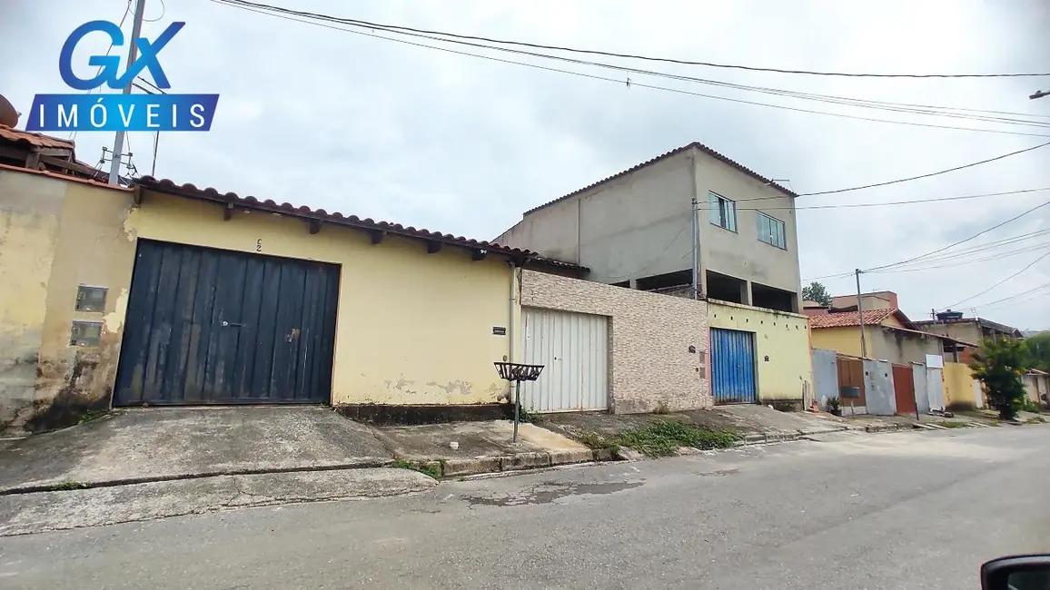Casa com 2 quartos à venda, 65m2 em Esmeraldas - MG - imagem 2 Foto 2 de Casa com 2 quartos à venda, 65m2 em Esmeraldas - MG
